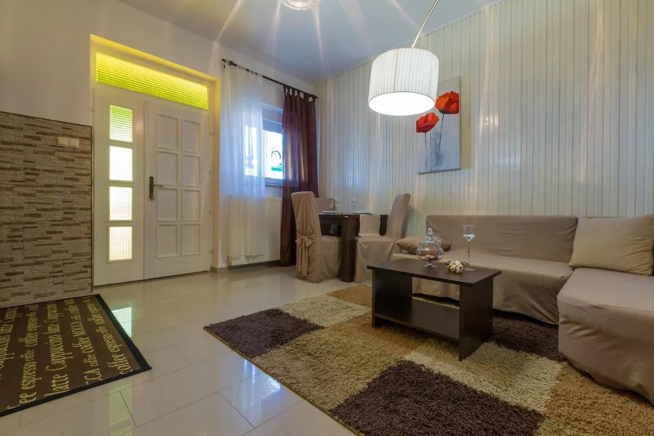 Branka Apartment Crikvenica 0*,