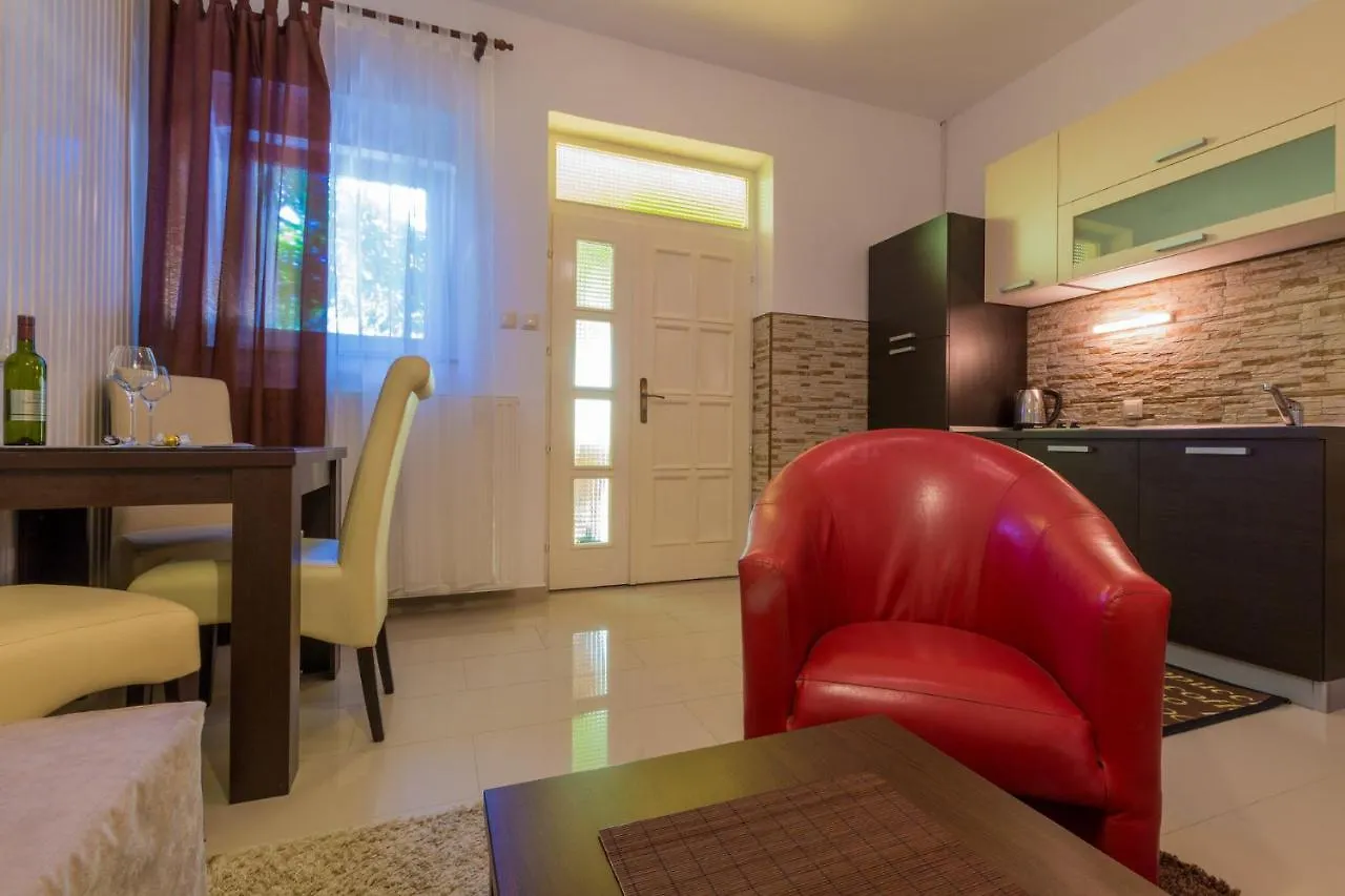 Branka Apartment Crikvenica 0*,