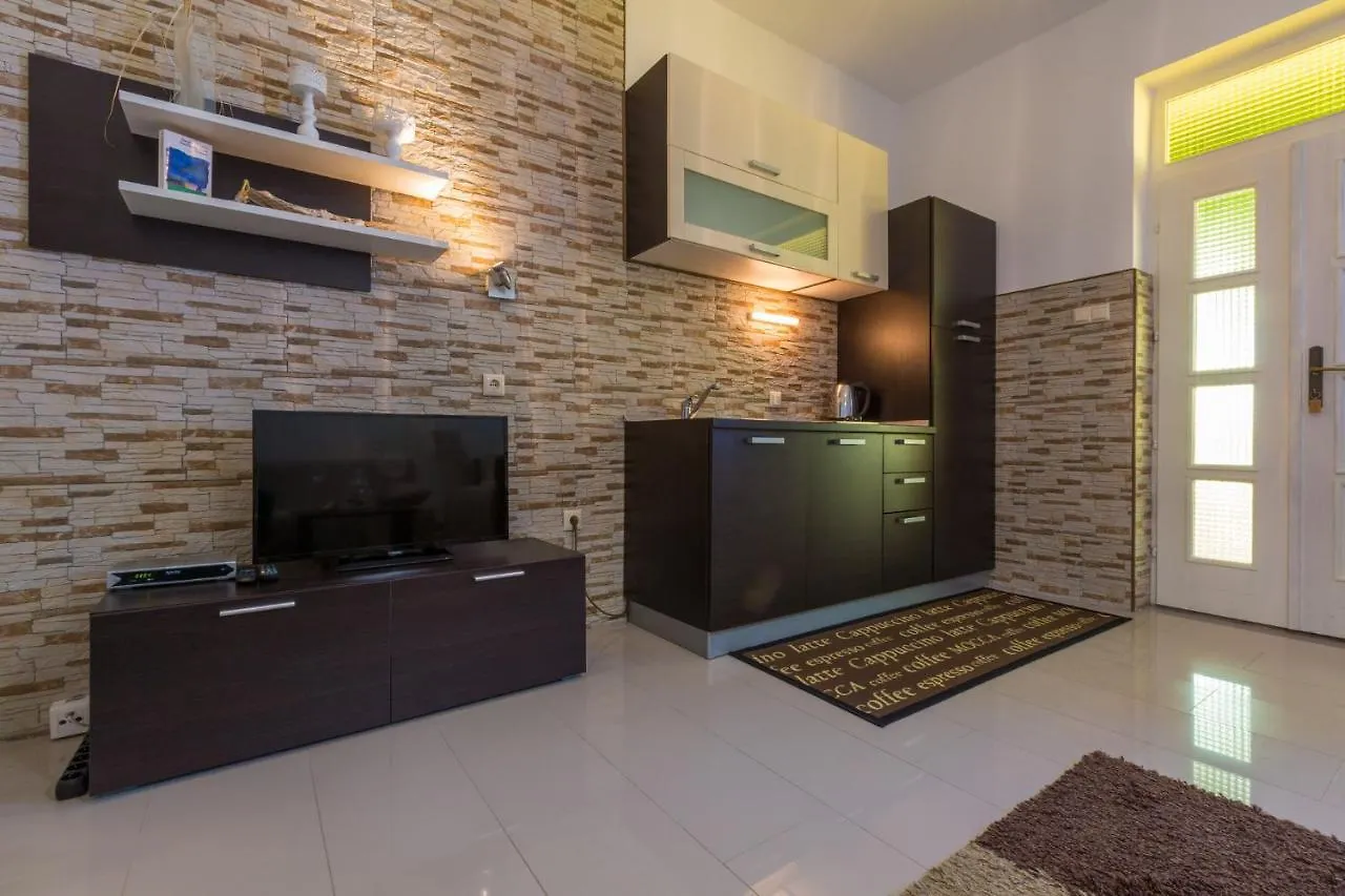 Branka Apartment Crikvenica 0*,  Croatia